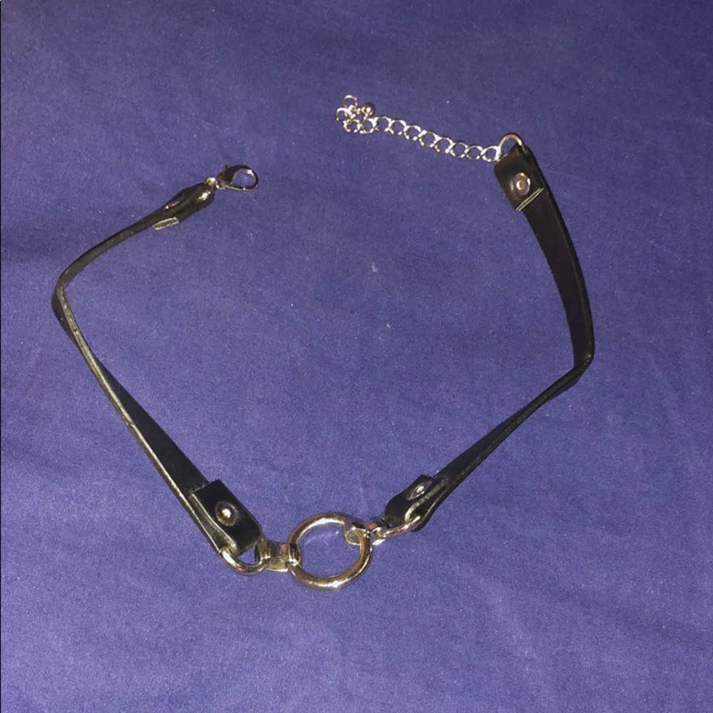 Brand New Silver Circle Choker Necklace